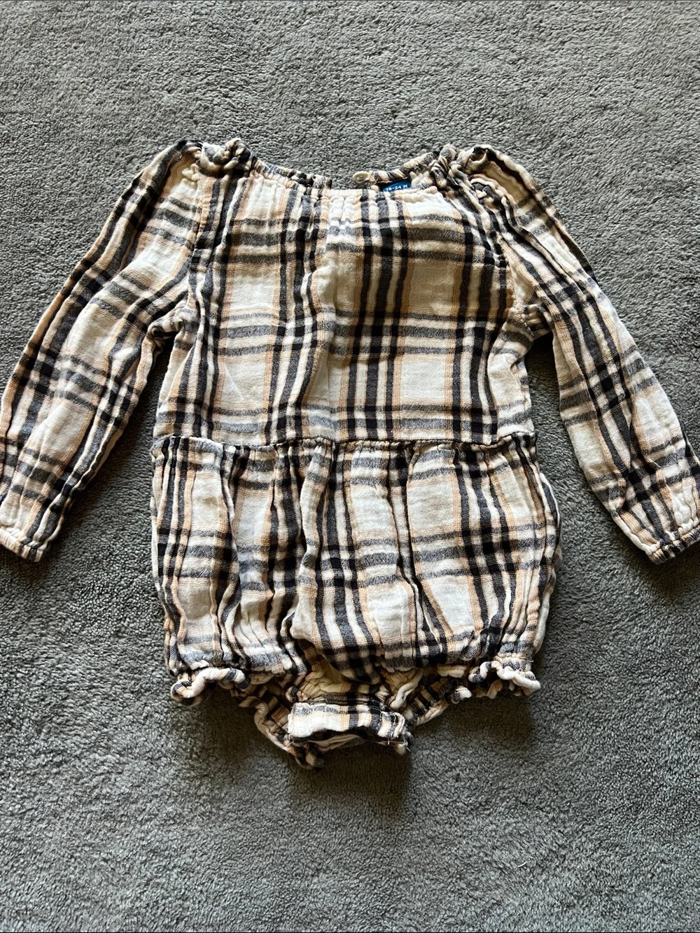 Old Navy Plaid Long-Sleeve Romper in Beige and Black